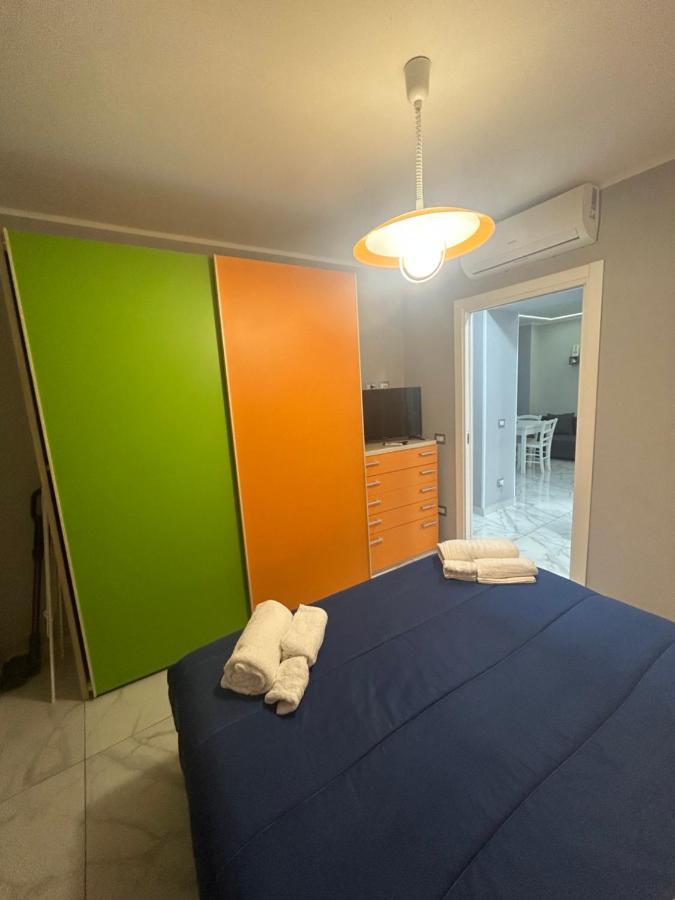 Casa Vacanze Qs 10 Nápoles Exterior foto